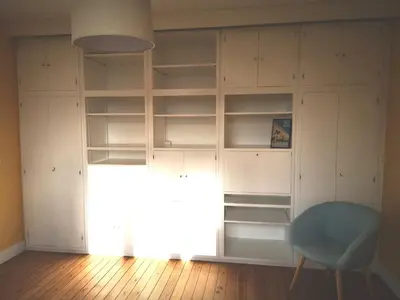 Bibliothèque dans le B&B/chambre d'hôtes