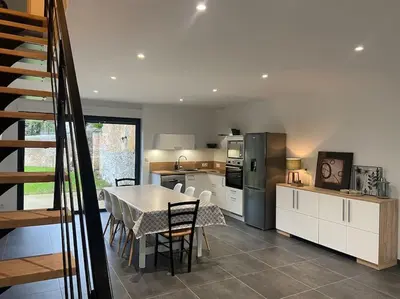 Cuisine ou kitchenette dans l'établissement Les prunelles maison de village de 4 à 8 personnes
