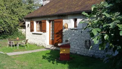 Jardin de l'établissement Gîte Galadriel - Charme et Nature
