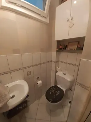 Salle de bains dans l'établissement Les Aulnays