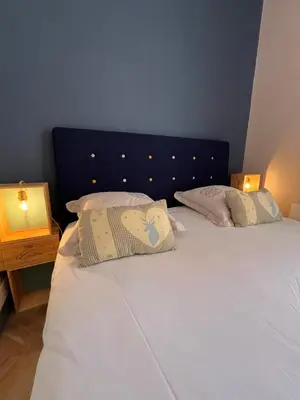 Un ou plusieurs lits dans un hébergement de l'établissement Côté Château - Grand appartement au cœur de Blois