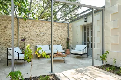 Jardin de l'établissement Domaine de la Commanderie de Ballan