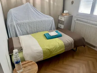 Un ou plusieurs lits dans un hébergement de l'établissement Home 5km circuit 24 hours of Le Mans, motoGP, 6 beds