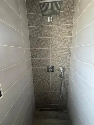 Salle de bains dans l'établissement Chambre privée à 10 min du circuit