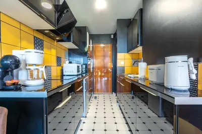 Cuisine ou kitchenette dans l'établissement Le Studio Enchanté - Vue Magique de Montrichard