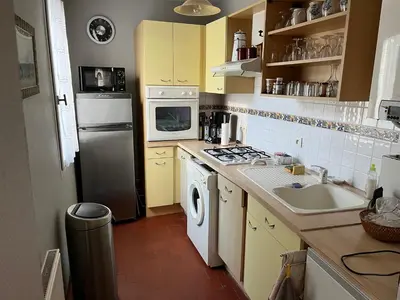 Cuisine ou kitchenette dans l'établissement Le Mans Kleber