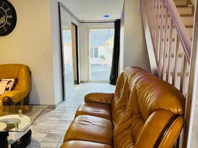 Coin salon dans l'établissement Charmante maison à Blois - Terrasse privée - 8 pers