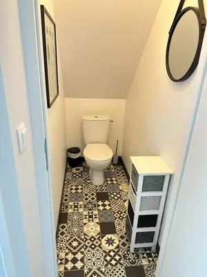 Salle de bains dans l'établissement Chambres 24h du Mans