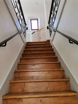 Plan de l'établissement Grande maison de ville 120 m2 veranda et jardin.