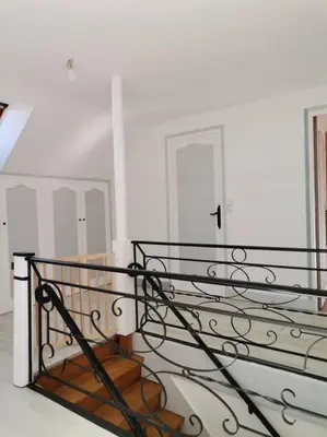 Plan de l'établissement Grande maison de ville 120 m2 veranda et jardin.