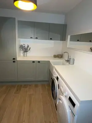 Cuisine ou kitchenette dans l'établissement Gîte Luna ; villa 6 personnes avec jaccuzi