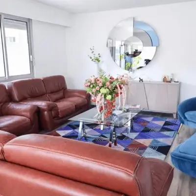 Appartement lumineux 180 m2 - 4 chambres -Hypercentre - proximité tramway