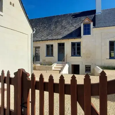 Gîte de charme avec jardin au cœur des châteaux