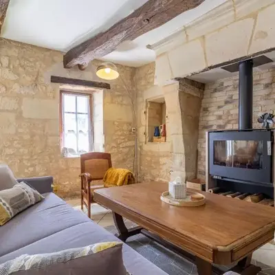 Gîte charmant en tuffeau près de Saumur avec terrasse