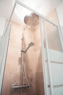 Salle de bains dans l'établissement Le Chenin T2 pour 4 personnes