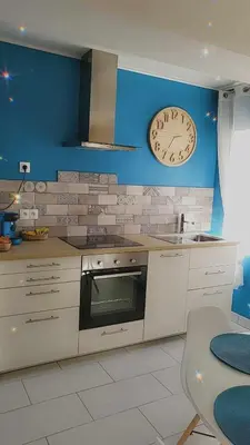 Cuisine ou kitchenette dans l'établissement gîte de charèze