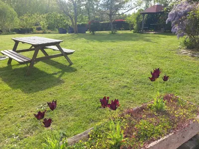 Jardin de l'établissement Gîte Les Toisnières