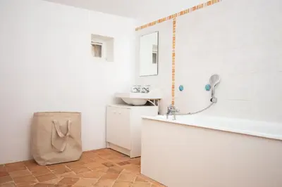 Salle de bains dans l'établissement La croix des vignes