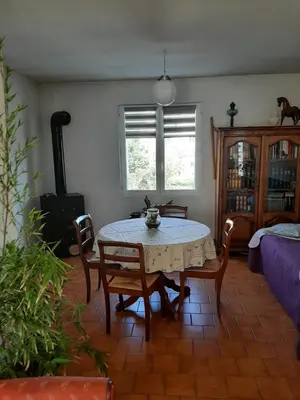 Coin salon dans l'établissement Gite entre loire et cosson