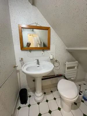 Salle de bains dans l'établissement La Melerie