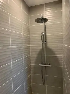 Salle de bains dans l'établissement Charmante Villa