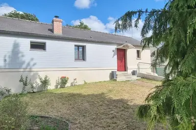 Jardin de l'établissement Maison à l'Orée des bois