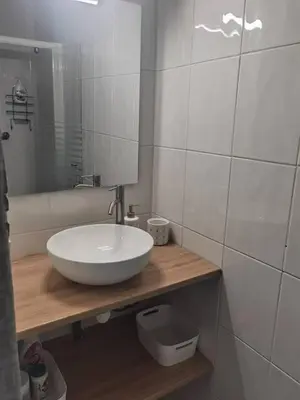 Salle de bains dans l'établissement Agréable T1 bis en bord de Loire