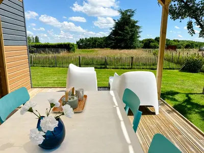 Jardin de l'établissement Gites-domainedupin, cottage Bain Nordique PRIVÉ