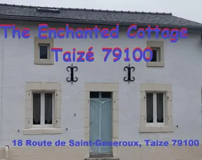 Plan de l'établissement The Enchanted Cottage Taizé 79100 Deux-Sevres