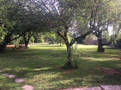 Jardin de l'établissement La Pidellerie bord de Cher-Châteaux de la Loire
