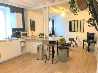 Cuisine ou kitchenette dans l'établissement Caporizon-L'Atelier-Aux portes du chateau de Chambord