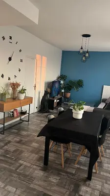 Coin salon dans l'établissement Appartement 4 personnes proche d’un Circuit 24h du Mans