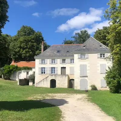 Le charme de l'ancien au calme et à 8 min de Chenonceaux