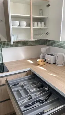 Cuisine ou kitchenette dans l'établissement Cocon Cosy : Gîte à 4 minutes du Zoo de Beauval