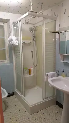 Salle de bains dans l'établissement Le Gîte au Pied du Château de Chaumont