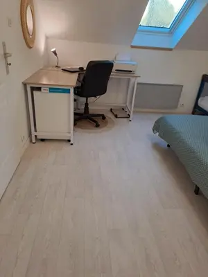 Plan de l'établissement Chambre aux portes du circuit