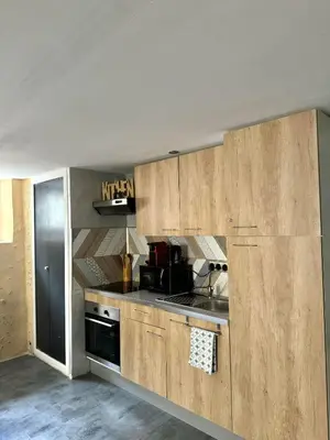 Cuisine ou kitchenette dans l'établissement Love Queen SPA DÉTENTE