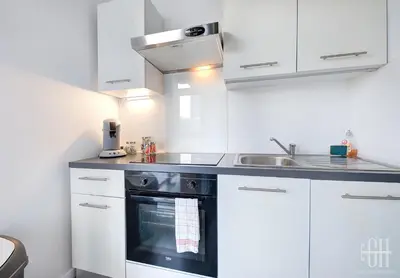 Cuisine ou kitchenette dans l'établissement Le Florey / Hôpital Trousseau