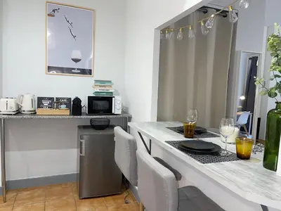Cuisine ou kitchenette dans l'établissement Charme Historique de Beauvoir au Cœur de Blois