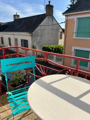Balcon ou terrasse dans l'établissement Charmant gîte au bord de la Sarthe - 6 personnes