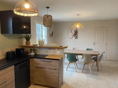 Cuisine ou kitchenette dans l'établissement Le Chant des étoiles