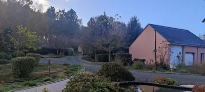 Jardin de l'établissement chambre plan d eau