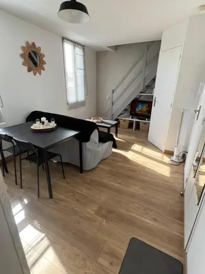 Plan de l'établissement Appartement T1B place saint Anne