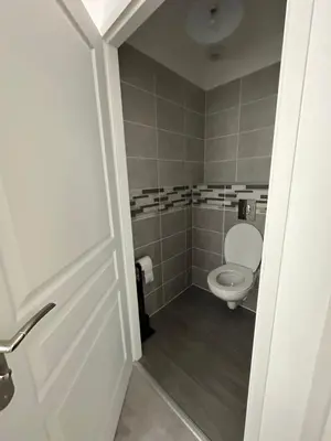 Salle de bains dans l'établissement La Victoria - Charmante maison en centre ville - Gare - Jardin