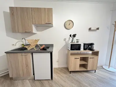 Cuisine ou kitchenette dans l'établissement La Loge - Studio - Centre - 2 pers