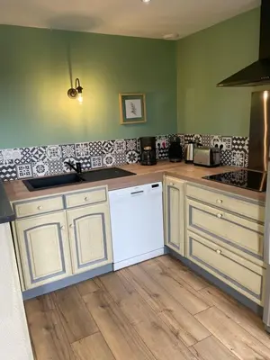 Cuisine ou kitchenette dans l'établissement Fermette des Luarts