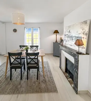 Cuisine ou kitchenette dans l'établissement Séjour Lumineux et Cosy au pied du Cher