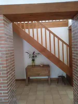 Plan de l'établissement Gite meublé avec étang en lisière de forêt.