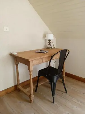 Plan de l'établissement Gite meublé avec étang en lisière de forêt.