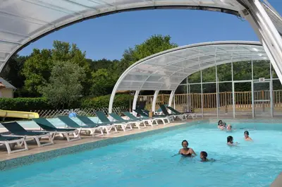 Piscine de l'établissement Camping La Mignardière ou située à proximité